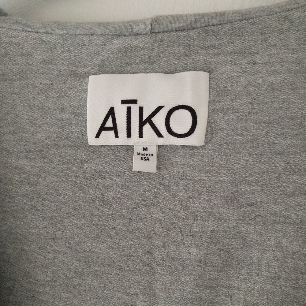 SOLD Aiko Cropped Hooded Cardigan - Picture 3 of 6